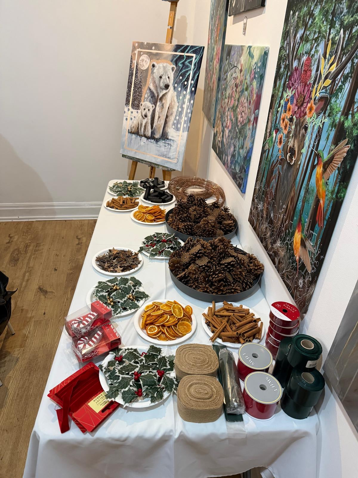 Traditional Christmas Wreath Making workshop with Toni